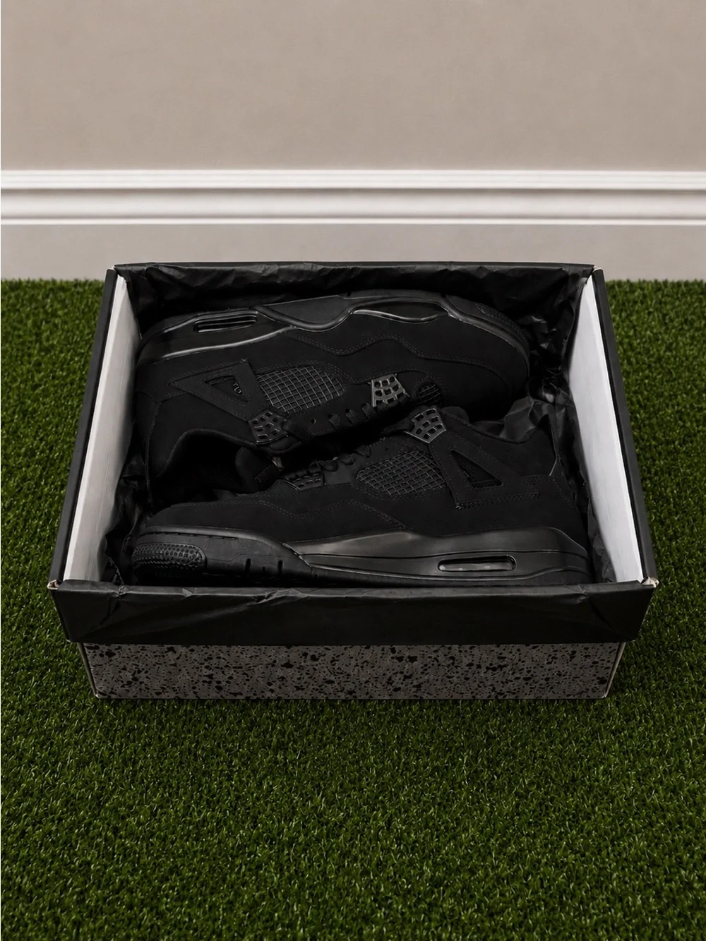 Jordan 4 Retro “Black Cat” Size 11